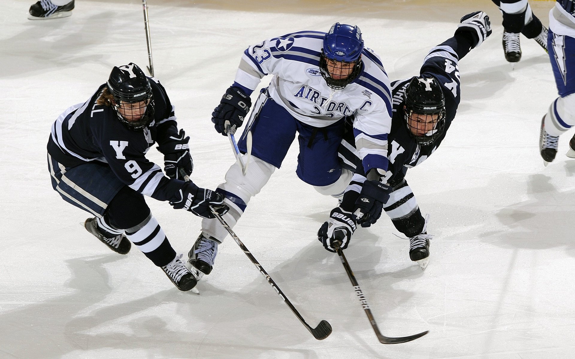 三笘薰的魔法，当日本武士在丹麦童话中挥刀